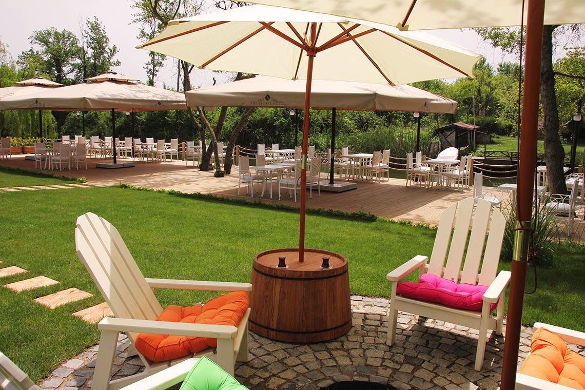 The Escape Hotel อักวา ภายนอก รูปภาพ