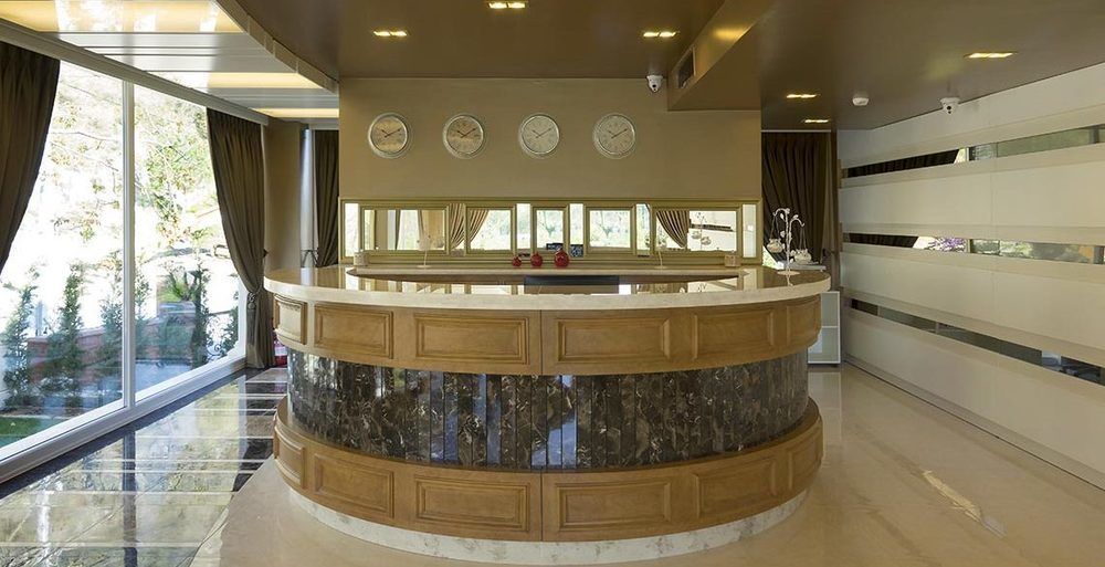 The Escape Hotel อักวา ภายนอก รูปภาพ